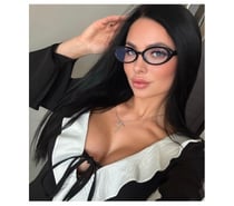 Amber young lady 25 , party girl