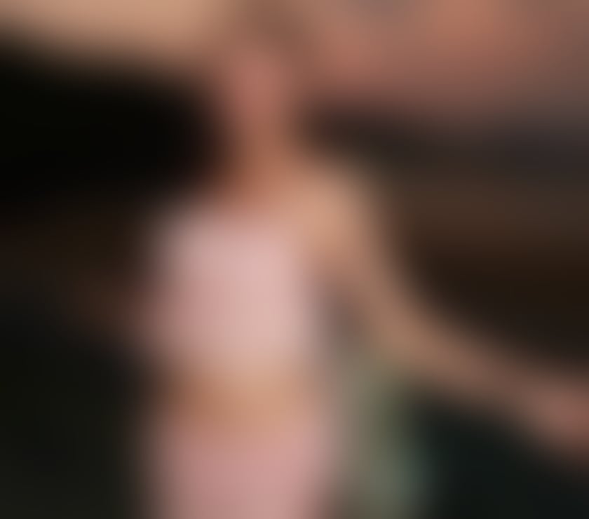 Escorts Essex Thurrock - Essex - Photos for Hot Thai TS Sammy in Grays this week!