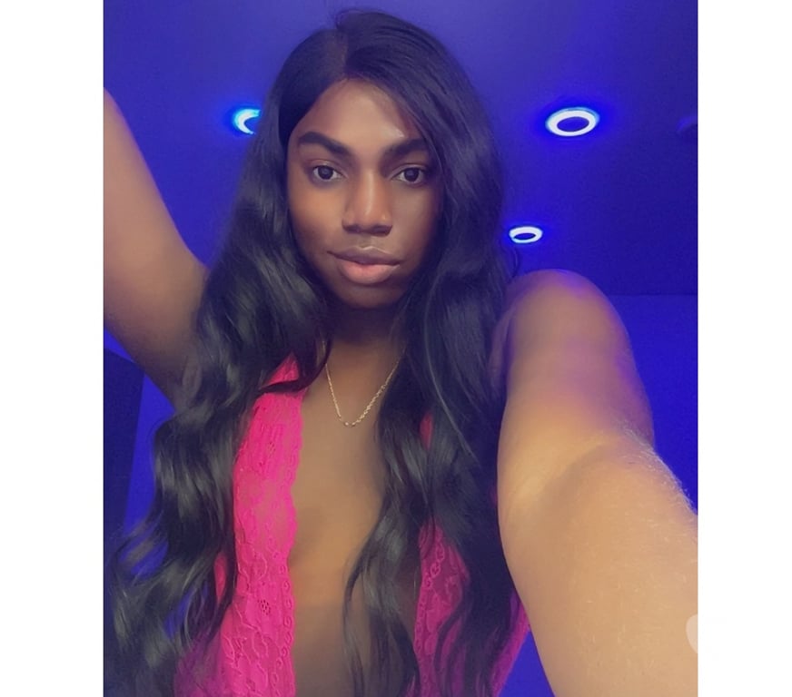  Gay massage East London Canary Wharf - East London - Photos for Goldie brunette bets BJ
