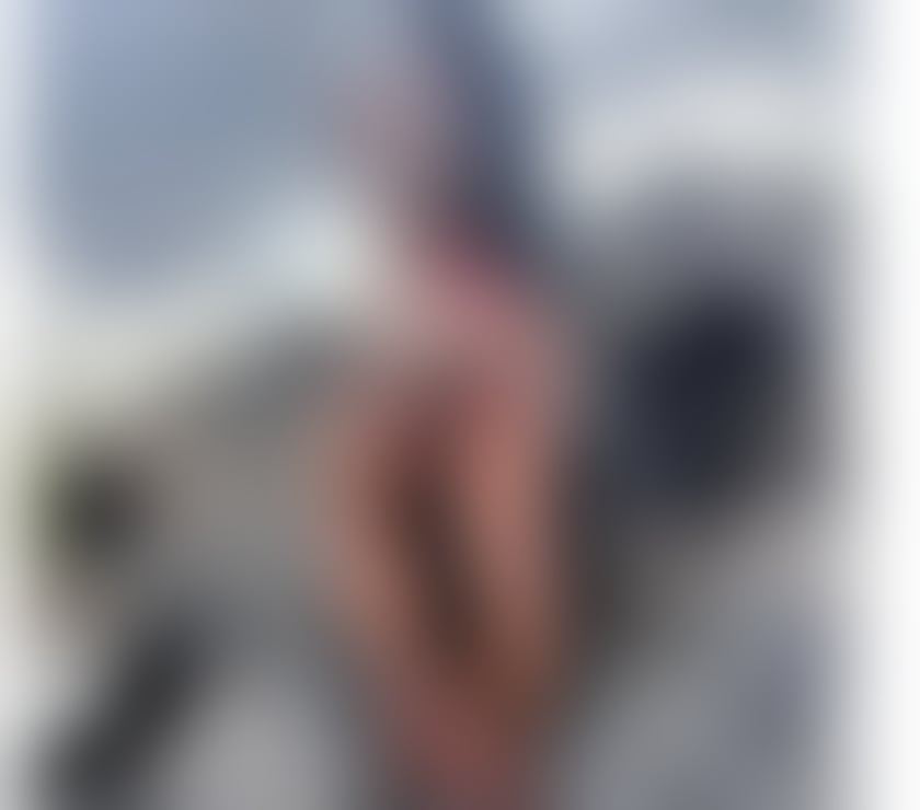 Escorts Merseyside Liverpool - Photos for Larissa big butt😏 and loves to party 🥳🥂