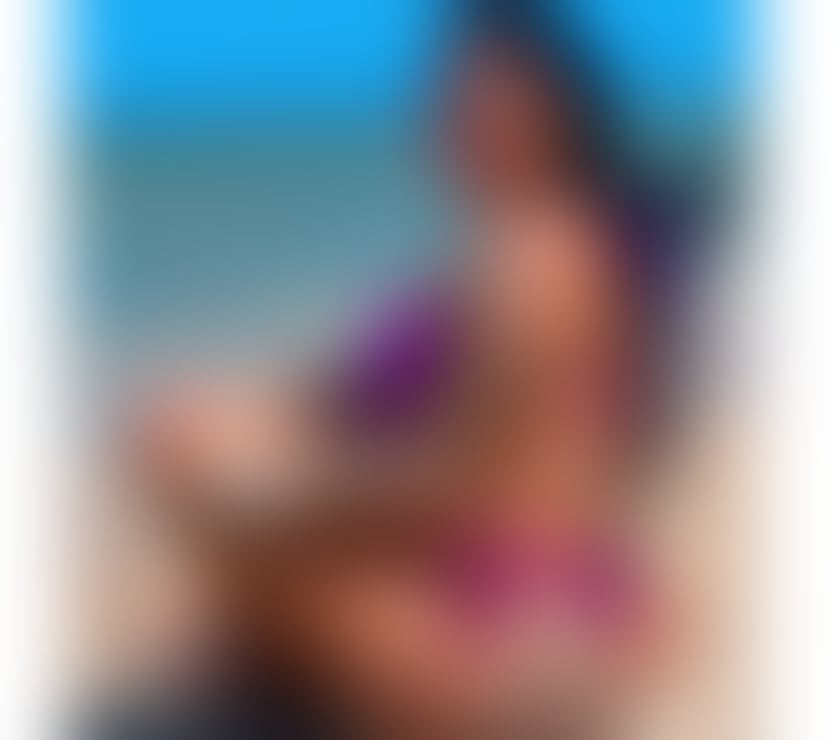 Escorts Merseyside Liverpool - Photos for Larissa big butt😏 and loves to party 🥳🥂