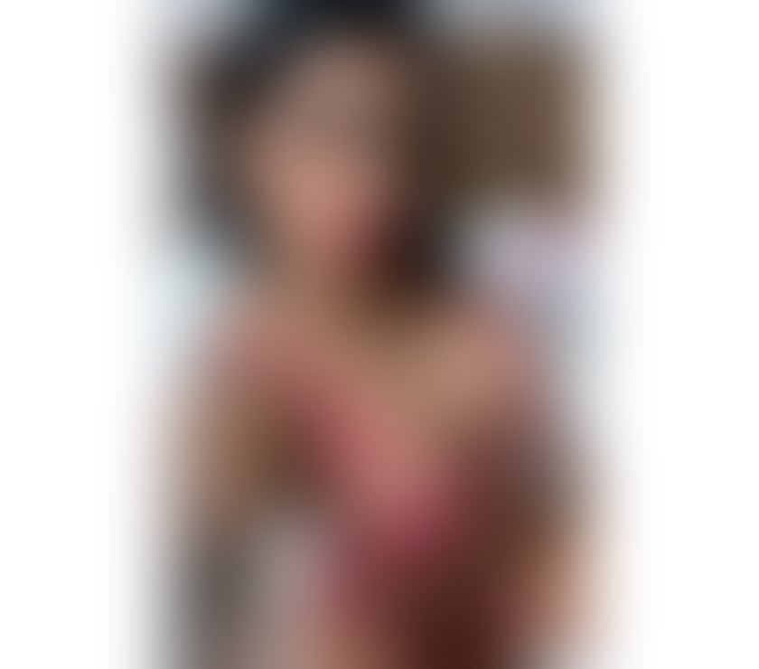 Escorts Merseyside Liverpool - Photos for Larissa big butt😏 and loves to party 🥳🥂