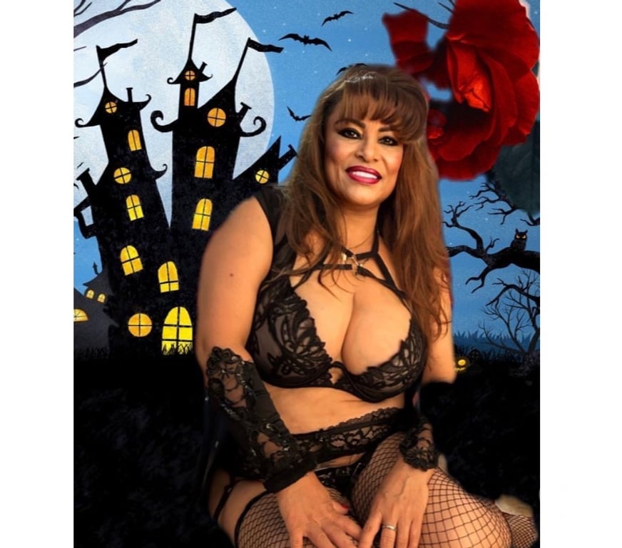 Escorts Derry and Strabane Londonderry - Derry and Strabane - Photos for Sexy Colombian and Sweet, in Derry