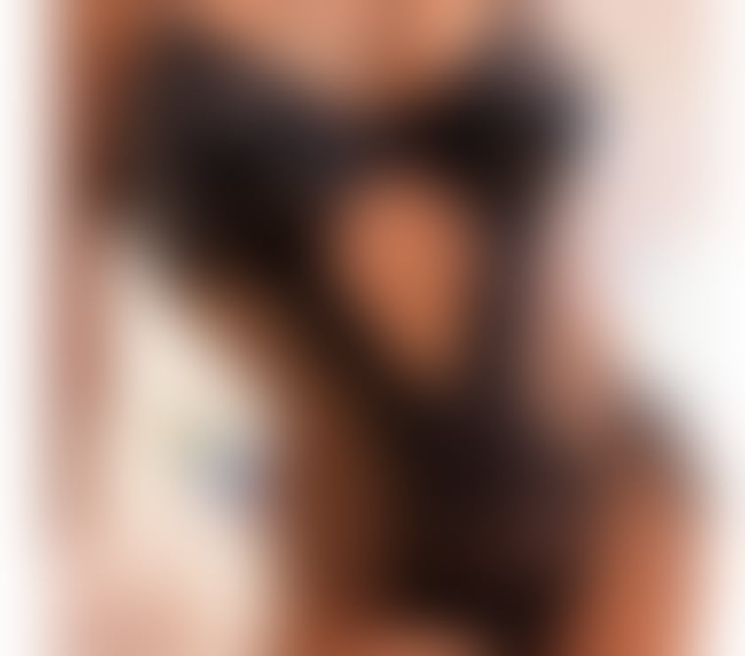  Escorts Battersea South West London - Photos for Bella sexy Brazilian 🇧🇷🍑🔥