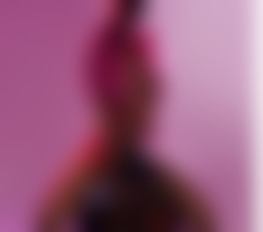 Escorts Bedfordshire Luton - Photos for Venomelle Brazilian Dominatrix