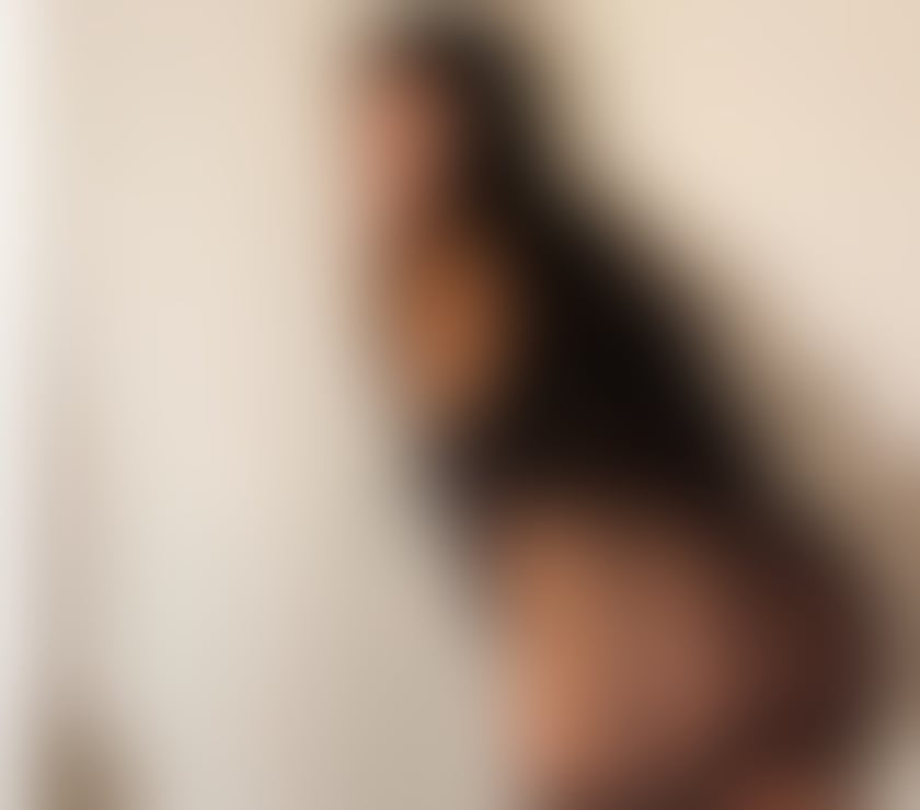 Escorts Kent Medway - Kent - Photos for ✅ Elly at your service-outcall only, pleasure guaranteed