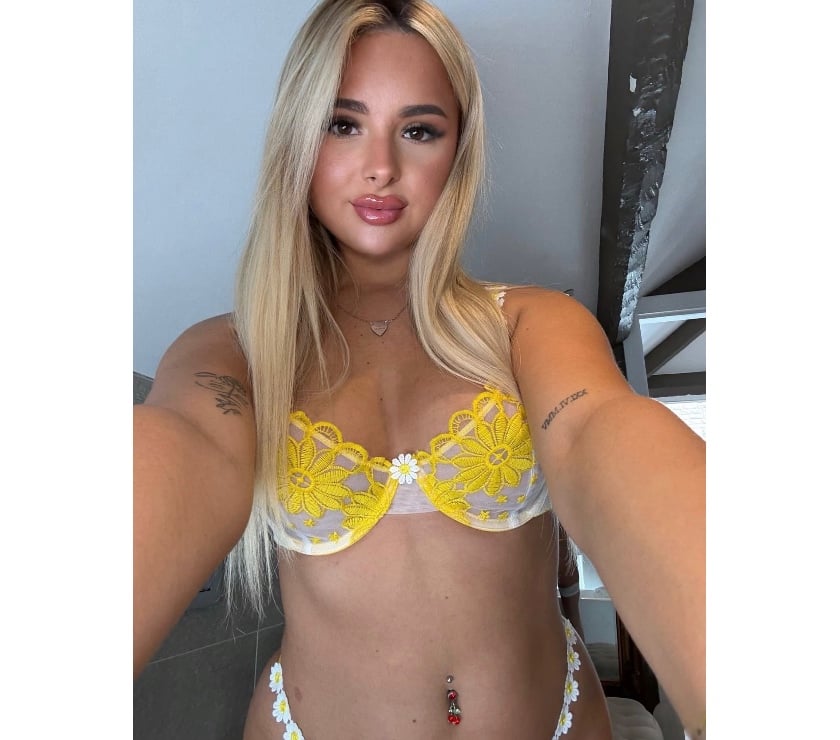 Escorts Manchester City Centre Manchester - Photos for KAMILA YOUR BRAZILIAN GIRLFRIEND 🇧🇷🍓