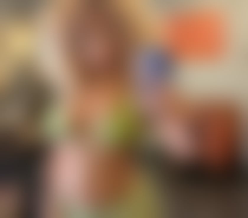 ✨Sexy Latina Blonde ✨