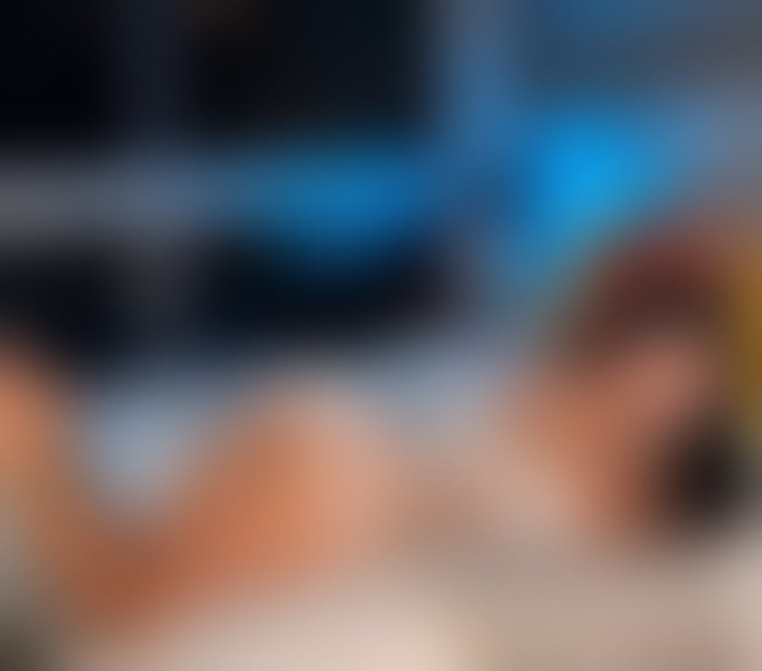 Escorts Kent Canterbury - Photos for 🔞Bombshell Party🥂Strap-on lovers?Domination ALEVEL💦