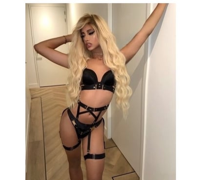 Trans Escorts Reading Town Centre Reading - Photos for HOT BRAZILIAN TS ANNY SPICY AVAILABLE FEWS DAYS 🔥