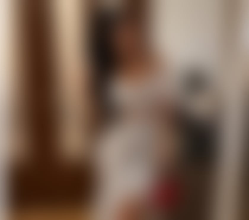 Hey hot brunette here just for you Rebeka ❤️💦