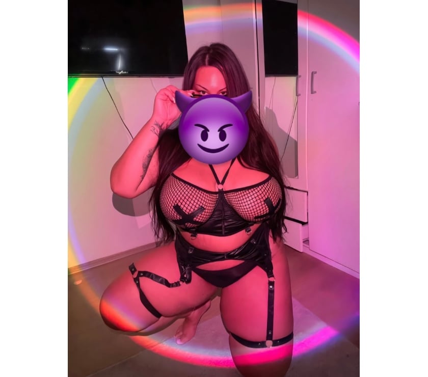 Escorts Surrey Epsom and Ewell - Photos for BBW ALEXANDRA🍑 NEW GIRL IN THE AREA😈