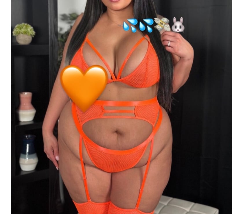 Escorts Surrey Epsom and Ewell - Photos for BBW ALEXANDRA🍑 NEW GIRL IN THE AREA😈