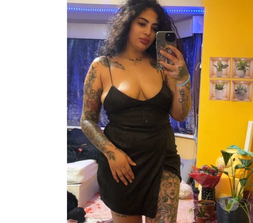 Escorts East London Whitechapel - East London - Photos for 🥰 NEW IN TOWN PARTY GIRL