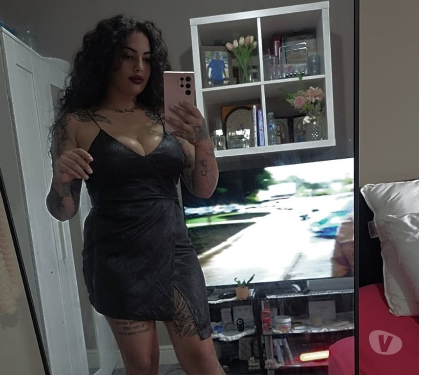 Escorts East London Havering - Photos for NEW IN TOWN OUTCALL PARTY GIRL