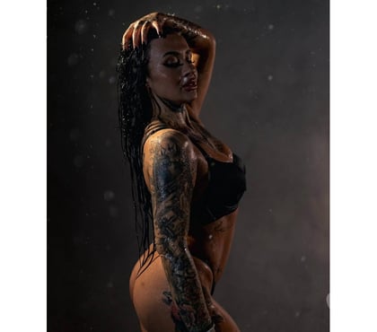 Escorts and Massages High Wycombe Buckinghamshire - Photos for Luxury Escort Bella OUTCALL ONLY