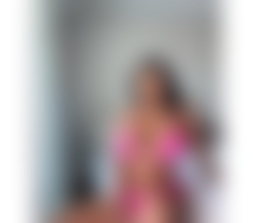 Escorts West Sussex Crawley - Photos for Horny Latina Mia!š