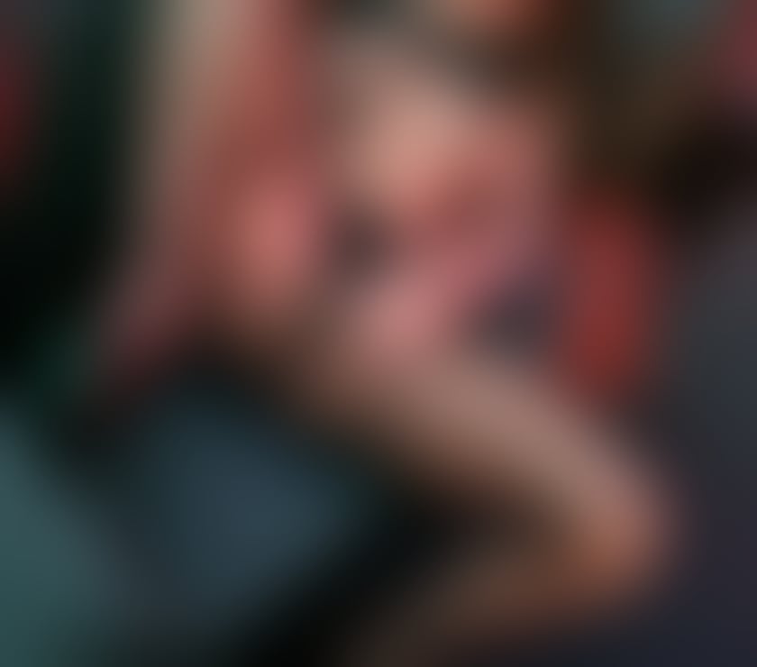 Escorts Oxfordshire Cherwell - Photos for Sexy British Zoe
