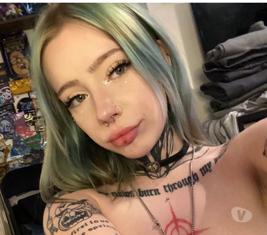 Adult Entertainment South Yorkshire Sheffield - Photos for naughty 19y o looking for video calls😘