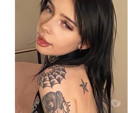 Photos for naughty 19 year old looking for video calls😋SALE