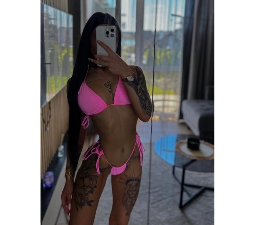 Escorts Cardiff Cardiff City Centre - Cardiff - Photos for 🔥🔝REAL PICS💥GENUINE,HOT AND SEXY PARTY
