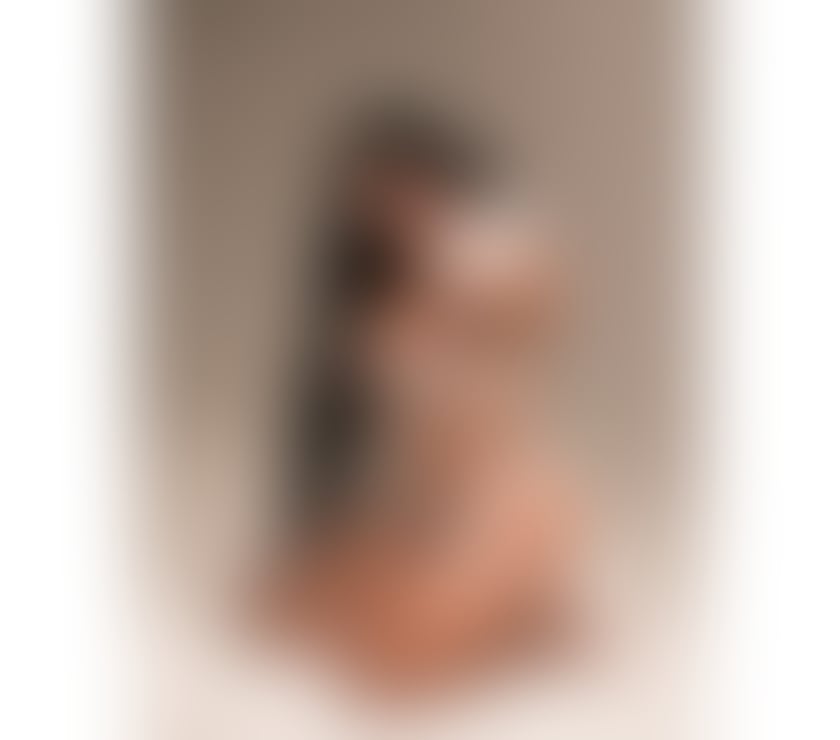 Escorts Cornwall Newquay - Cornwall - Photos for SARA brunette girl BIG ASS