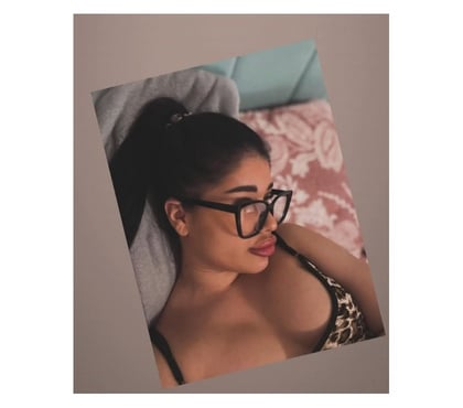 Escorts and Massages Middlesbrough Town Centre Middlesbrough - Photos for Hi new incall& autcoll 💯 party girls 🎉 karmin