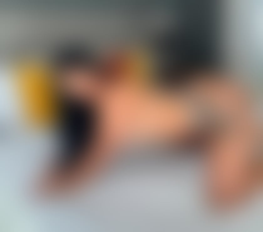 Escorts Leicestershire Leicester - Photos for 🔞Bombshell Party🥂Strap-on lovers?Domination ALEVEL💦