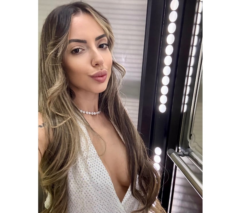 Escorts and Massages Canary Wharf East London - Photos for Party girl sexy and high class ❤️‍🔥 the best bj