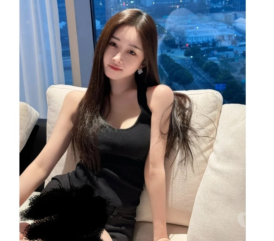 Escorts Ealing Northolt Station - Ealing - Photos for Asian girl with professional massage skill, 1 week only