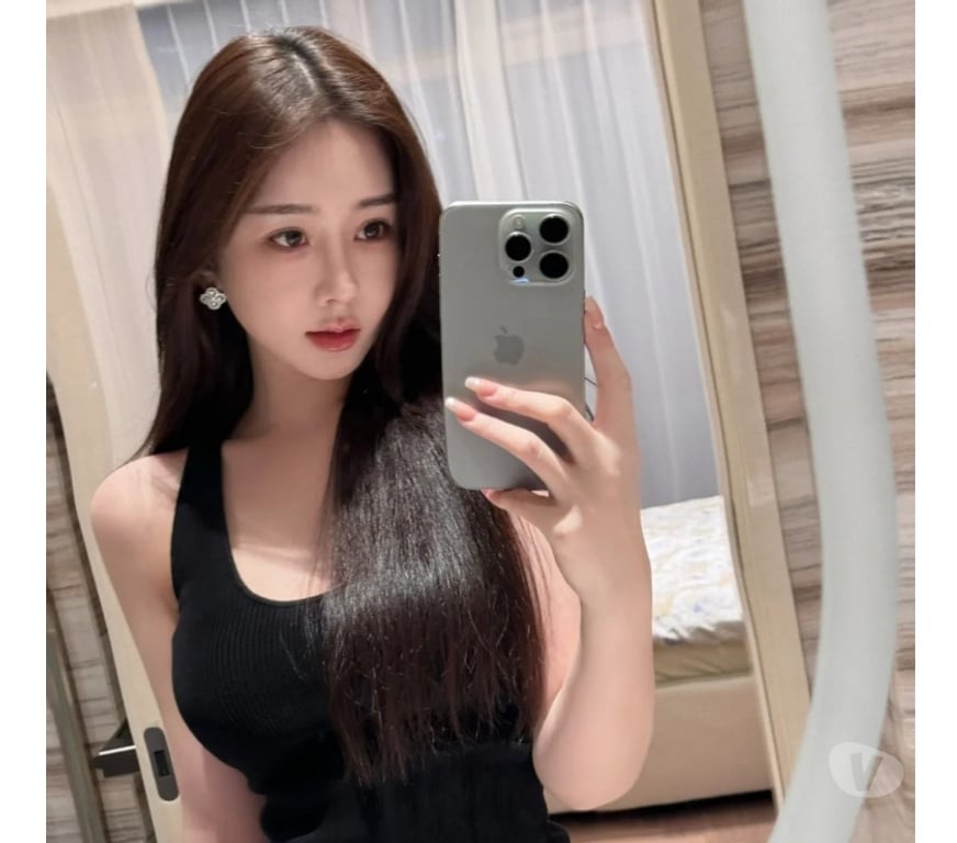 Escorts Ealing Northolt Station - Ealing - Photos for Asian girl with professional massage skill, 1 week only