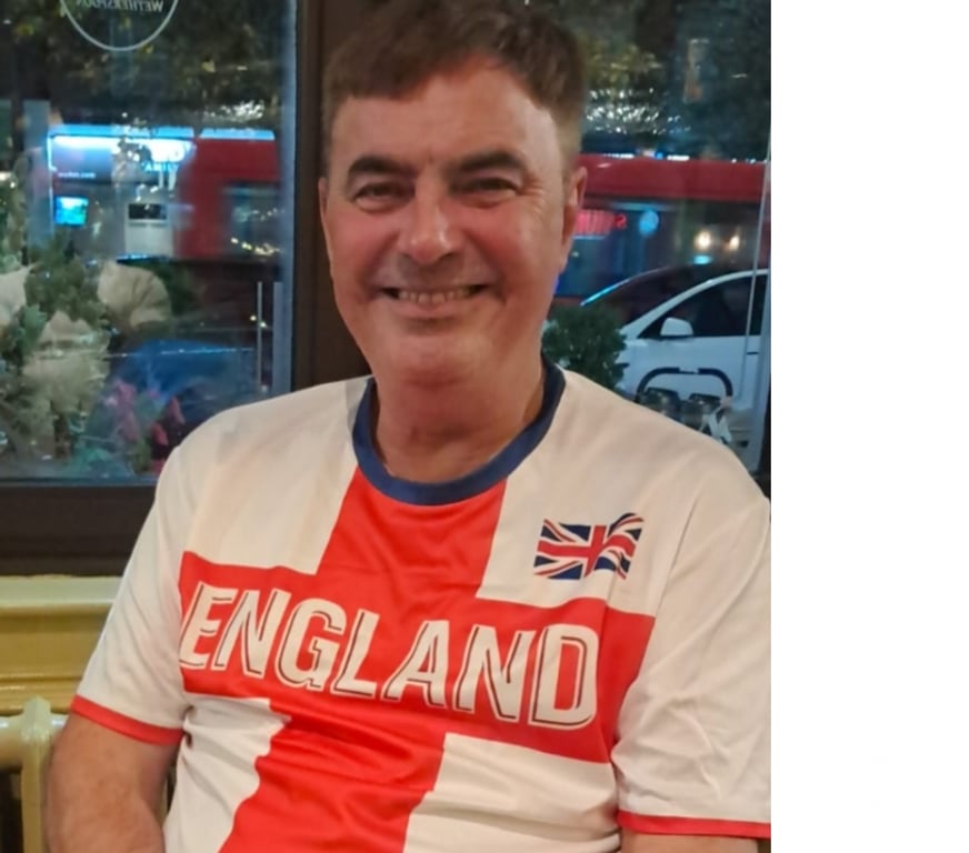 Gay Dating South East London Bromley - Photos for Easy going, single passive gay guy