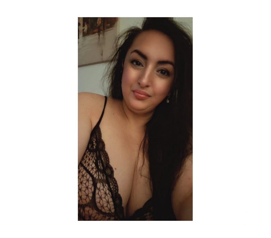 Escorts North West London Colindale - North West London - Photos for Xx Milf Hanna Xx Best GFE Xx No rush service Xx