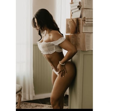 Escorts and Massages Thornwood Glasgow - Photos for BRAZILIAN, LATINA, BIG ASS, NO RUSH, BEAUTIFUL