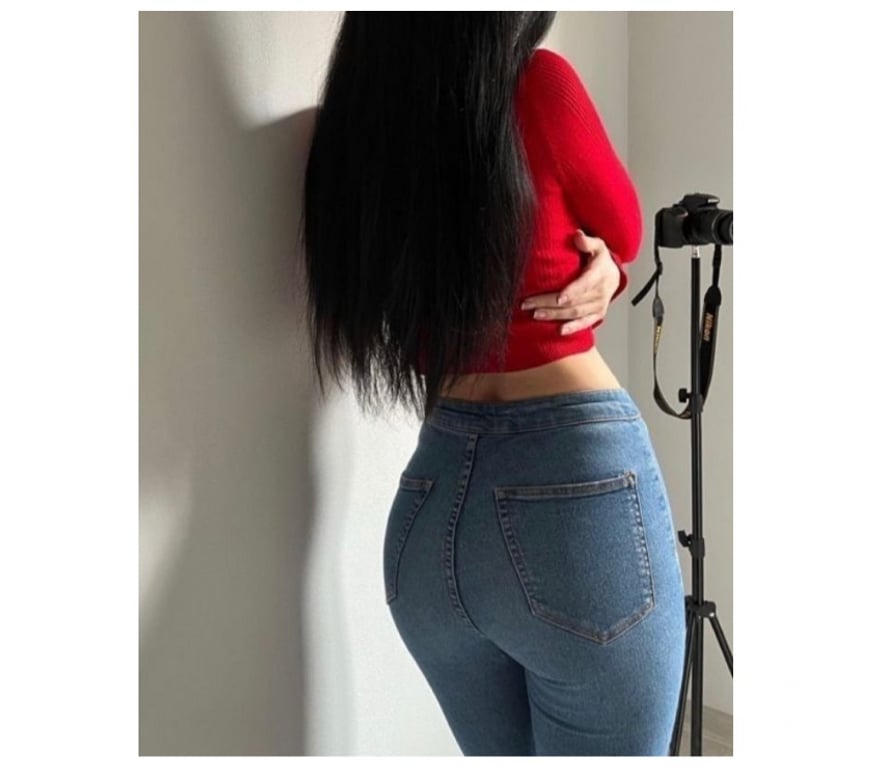 Escorts West Northamptonshire Northampton - West Northamptonshire - Photos for Brunette mature, for info call, text, read down!