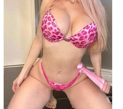 Escorts and Massages East Ham East London - Photos for PARTY MILF IN TOWN FIRST TIME IN BARKING 🤩