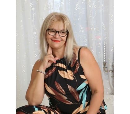 Escorts and Massages Saint Johns Woking - Photos for 💗Milf Lara xx 💗