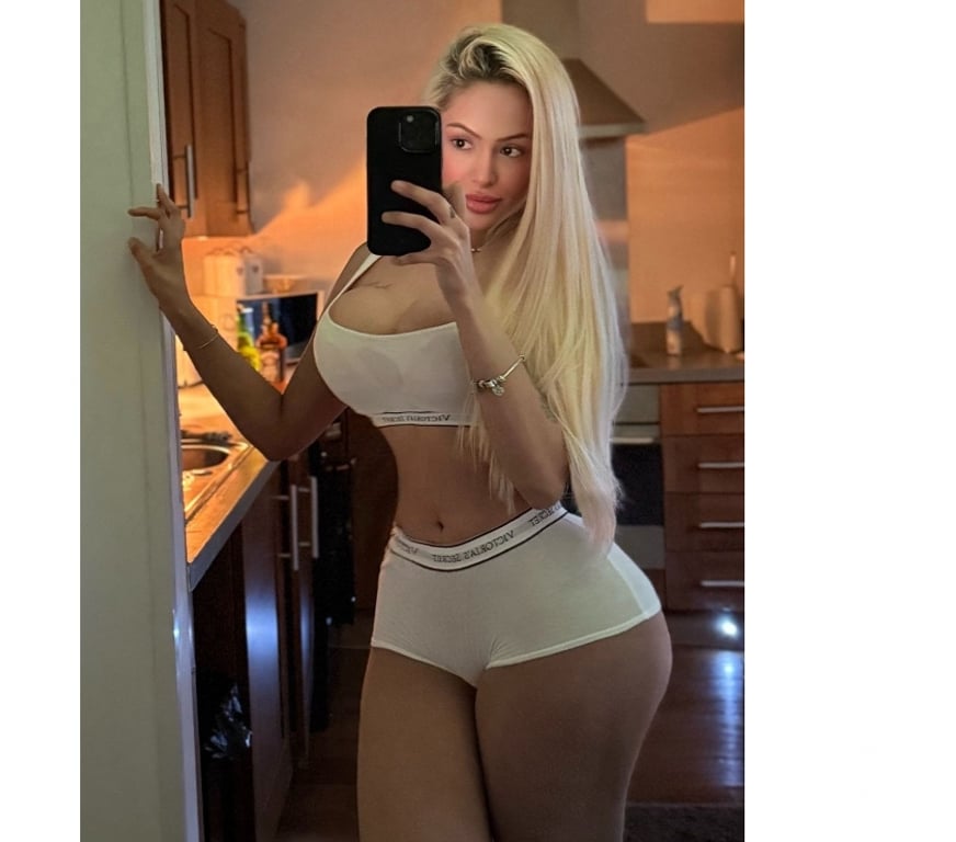 Escorts Greater Manchester Manchester - Photos for ✨Antonella Brazilian GFE blonde upper class✨