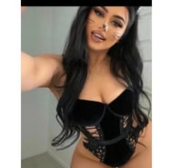 Hi im AMIRA💋new here💯 good party🥂🤍