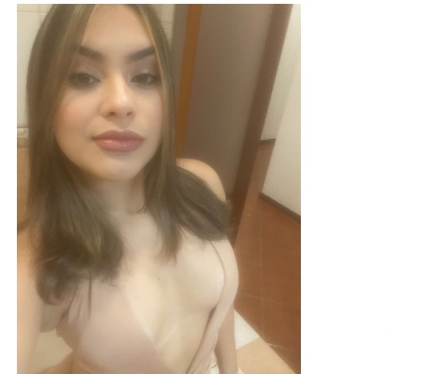 Escorts South East London Catford - South East London - Photos for EMILY NEW💛BRAZILIAN 🇧🇷 GIRL💛PARTY GIRL💃🍾