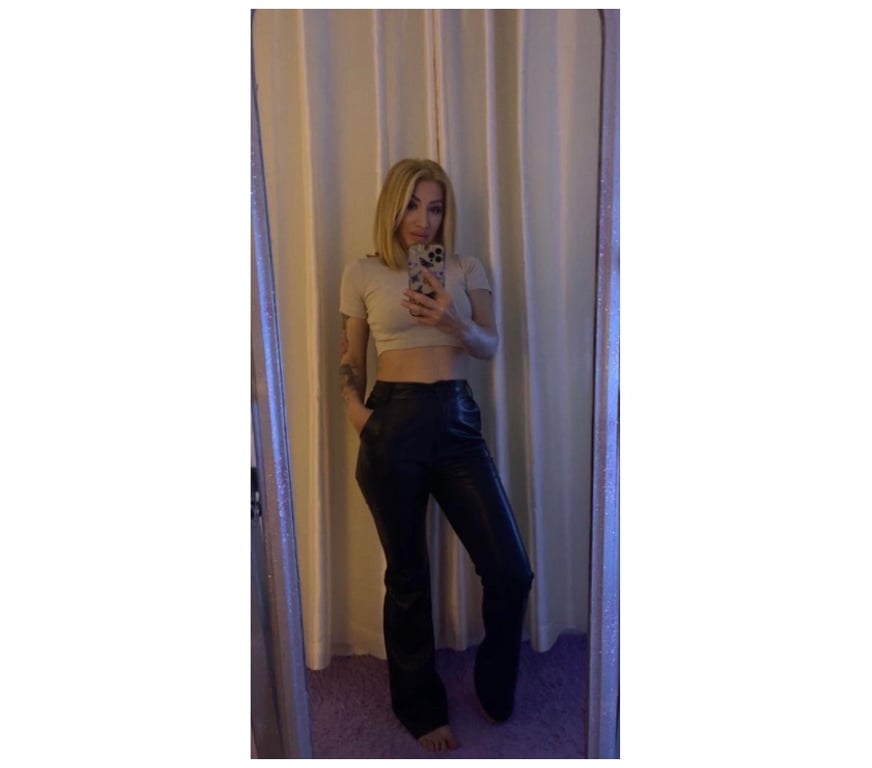 Escorts South Yorkshire Sheffield - Photos for Sheffield Dore Dronfield Totley party lady outcall