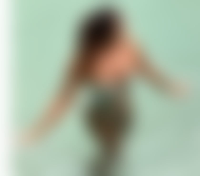 Escorts West London Hounslow - Photos for 🇧🇷 Alice Is Back in Town 🥳 PARTY 🫶🏼