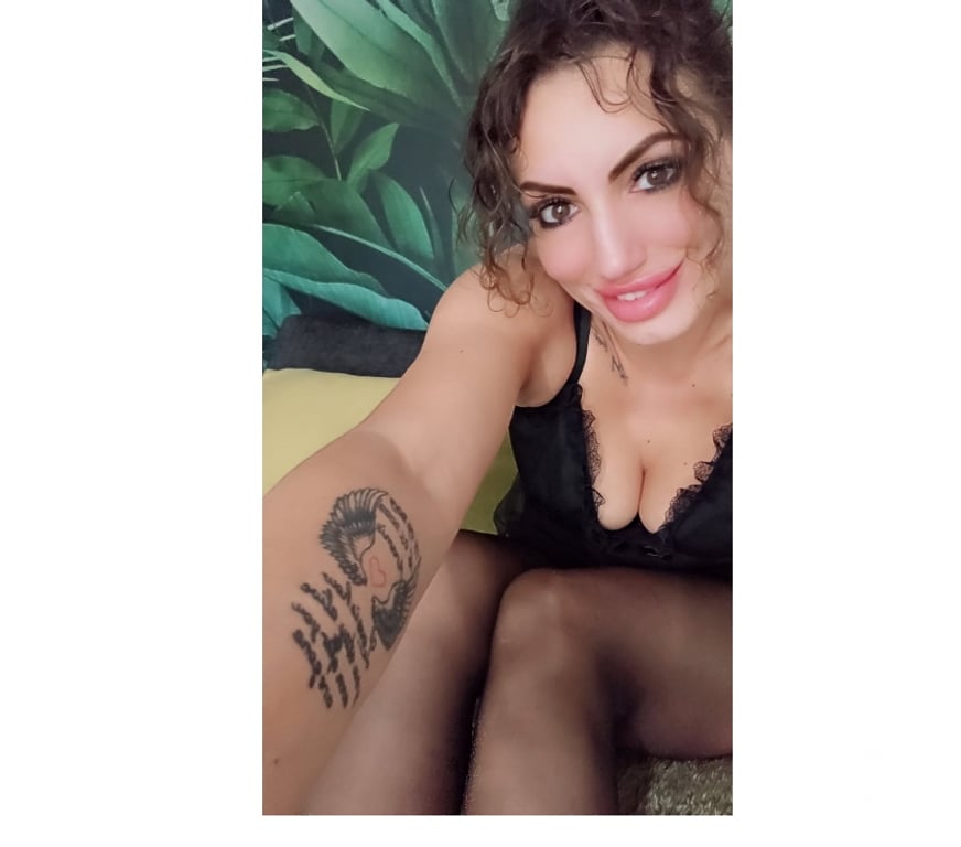 Escorts West Midlands Birmingham - Photos for 💯💣Real Beauty Elly💣💯