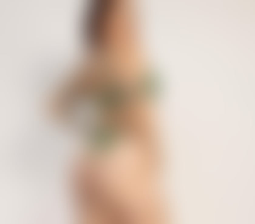 Escorts and Massages Kilburn High Road Station North West London - Photos for I'm real in the photo , I know I'm perfect 😍