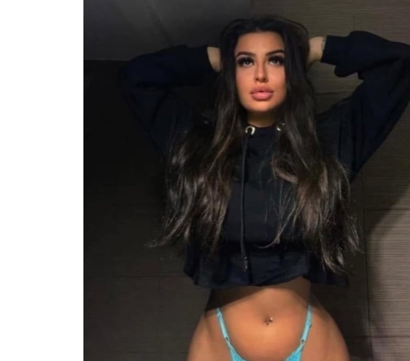 Escort Lyng Sandwell - Photos for Hi I'm roxana party girl full service