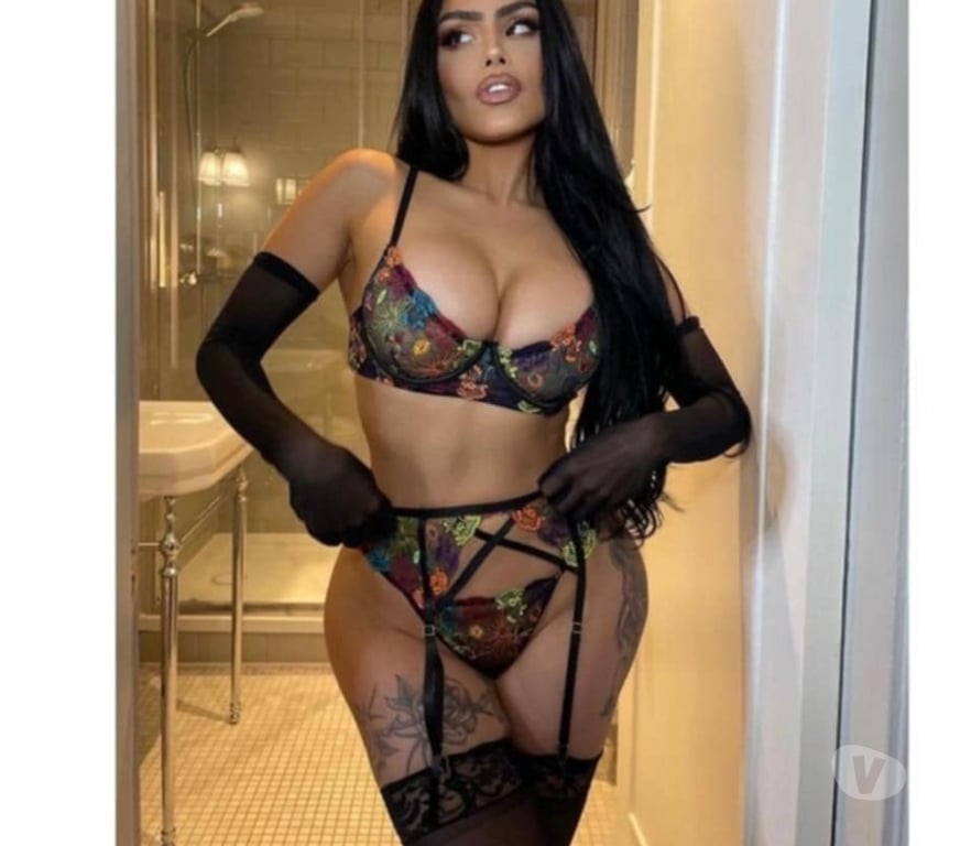 Escorts West Midlands Sandwell - Photos for Hi I'm roxana party girl full service