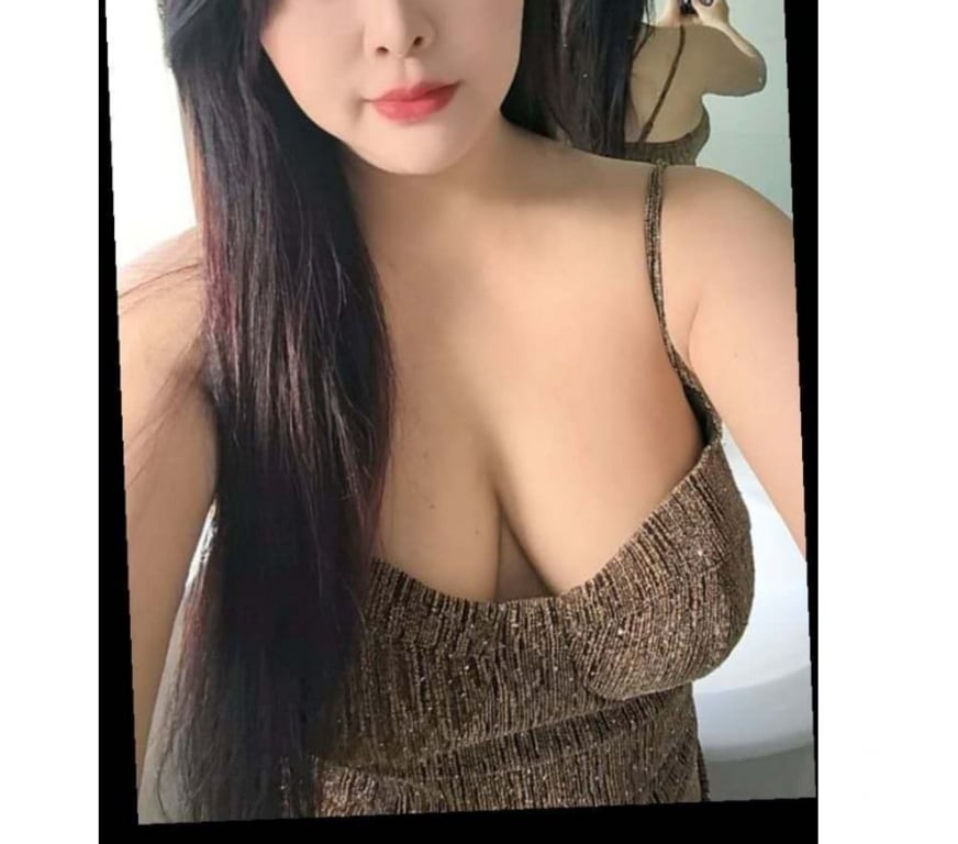Escorts South East London Bromley - Photos for PETTS WOOD PREMIUM - Coco, Busty Curvy Asian Escort
