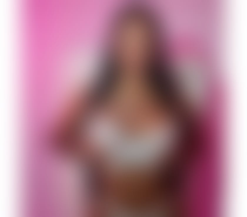 Escorts Bedfordshire Luton - Photos for Rhea- you’re firecracker 🧨 🔥 gfe girlfriend
