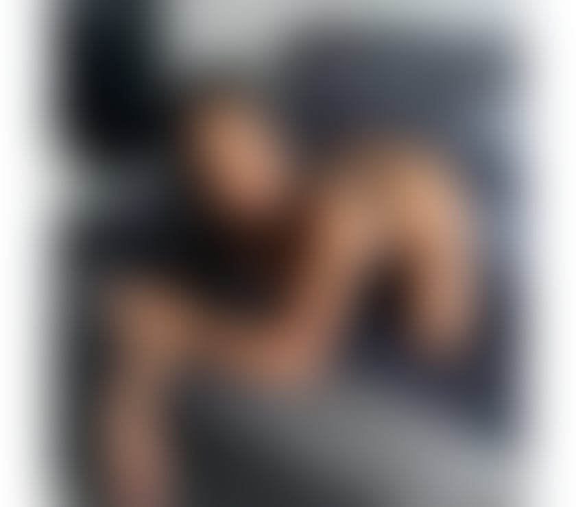 Party girl in town real pics just outcall