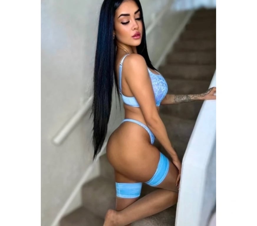 Escorts Surrey Woking - Photos for ❤️KIM NEW PARTY GIRL TOP SERVICE😍